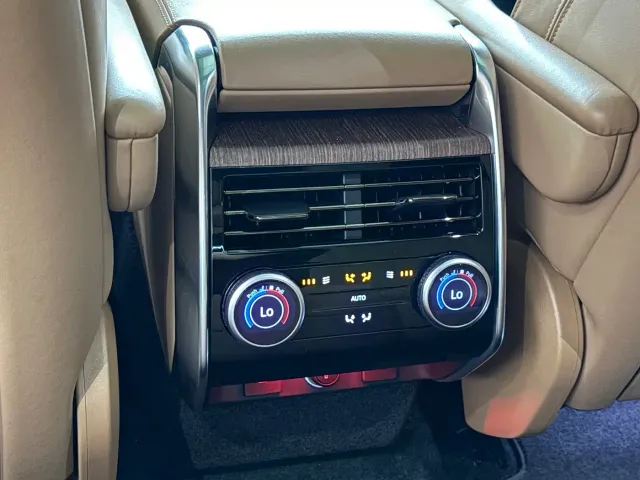 Land Rover Range Rover — Фото автомобиля 15