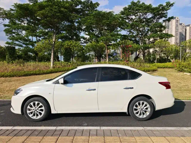 Nissan Sylphy — Фото автомобиля 14