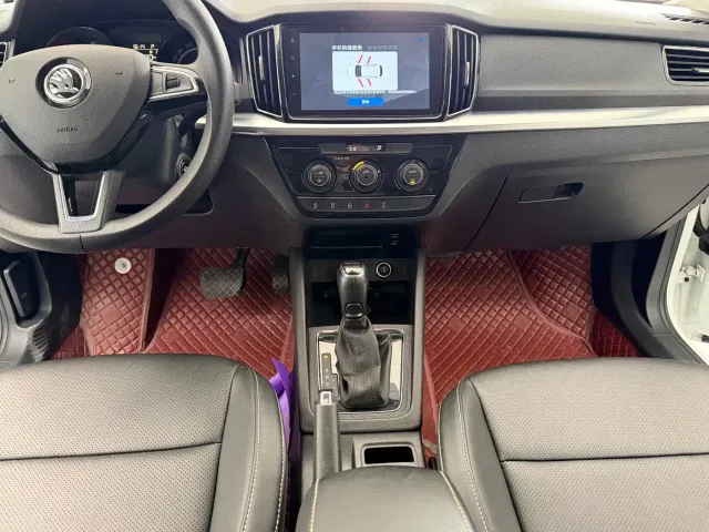 Skoda Kamiq — Фото автомобиля 10