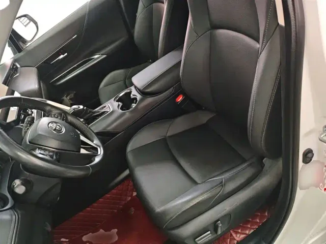 Toyota Venza — Фото автомобиля 14