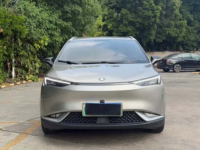 Hycan Z03 — Фото автомобиля 2