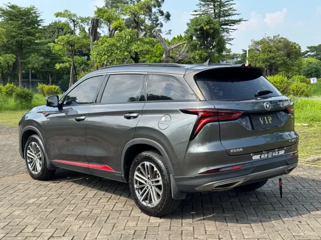 Changan CS75 Plus — Фото автомобиля 18