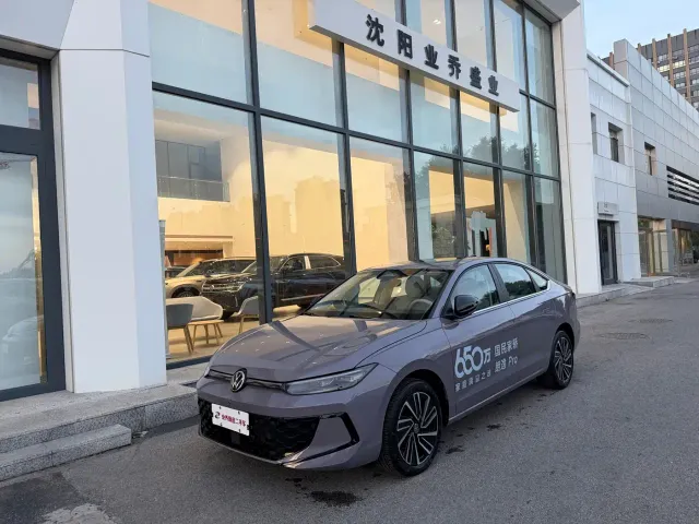 Фотография автомобиля — Volkswagen Lavida