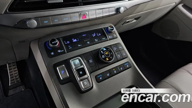 Hyundai Palisade — Фото автомобиля 12