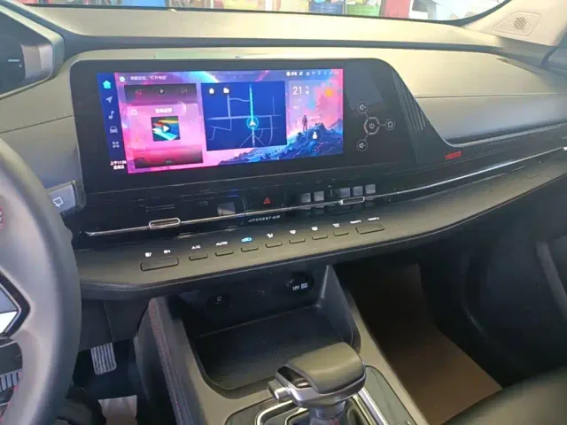 Changan CS55 Plus — Фото автомобиля 12