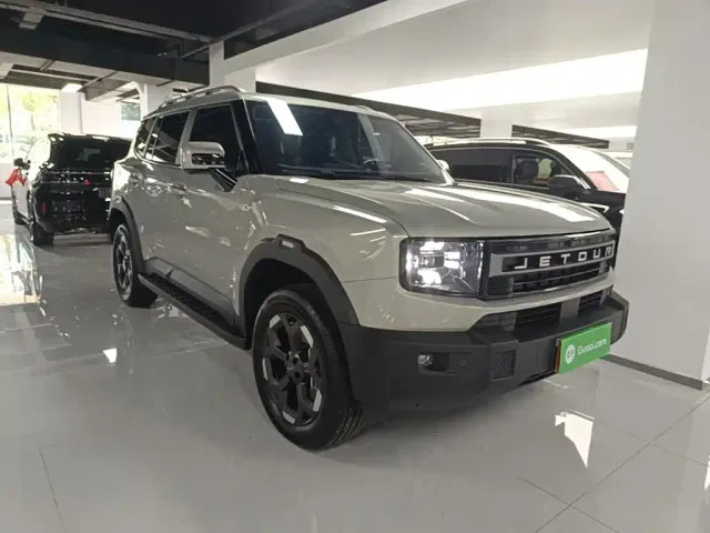 Jetour T1 — Фото автомобиля 3