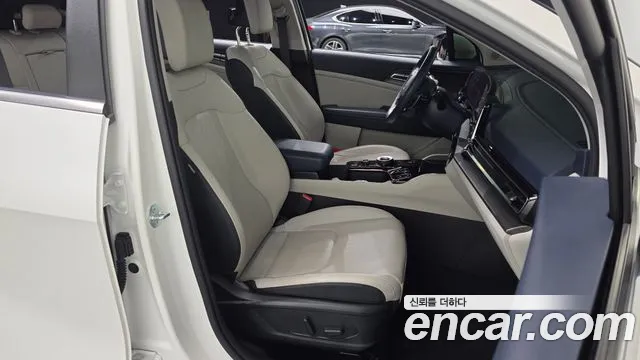 Kia Sportage Sportage 5-е поколение Бензин 1.6 турбо 2WD — Фото автомобиля 26