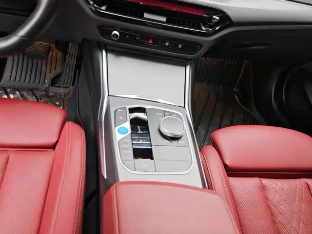 BMW i3 — Фото автомобиля 16