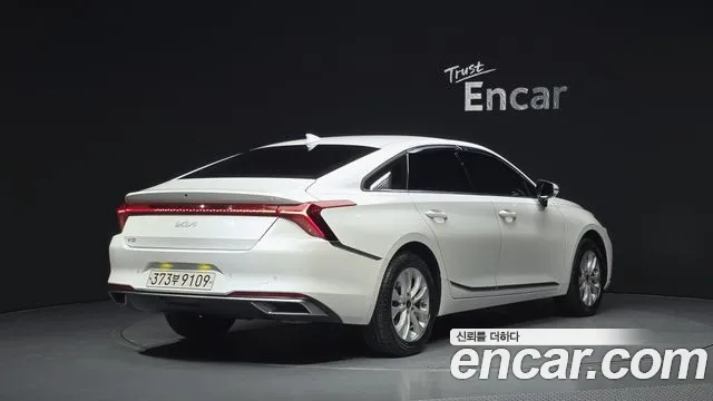 Kia K8 — Фото автомобиля 2
