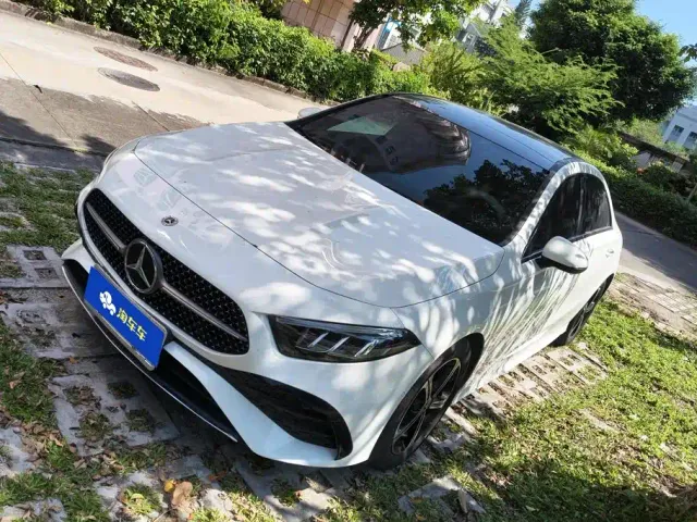 Фотография автомобиля — Mercedes-Benz A-Class