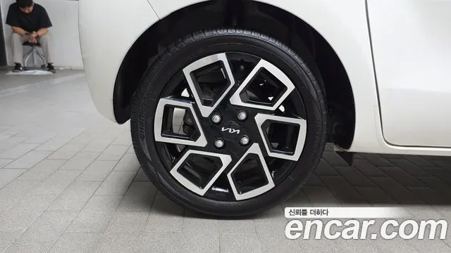 Kia RAY Новый Kia Ray Signature — Фото автомобиля 4