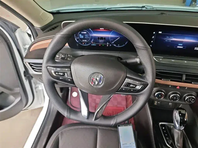 Buick Verano — Фото автомобиля 10