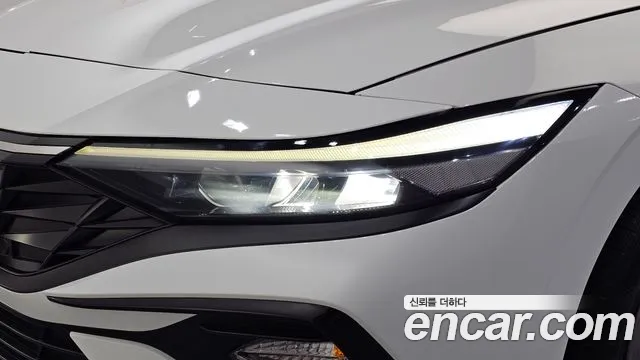 Hyundai Avante — Фото автомобиля 7
