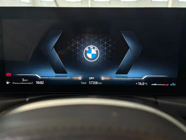 BMW 3 Series — Фото автомобиля 13