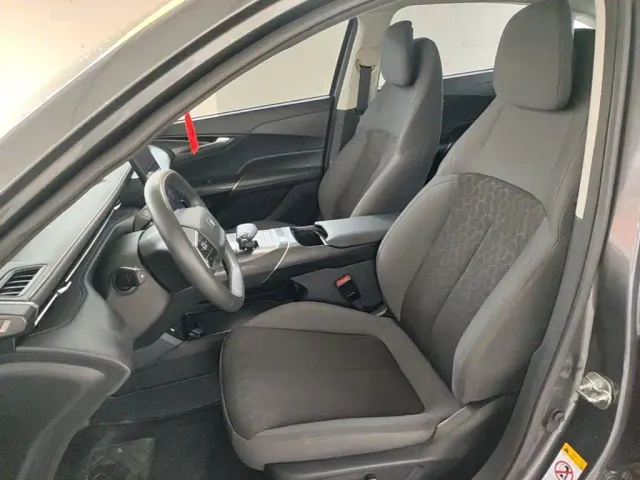 Changan Qiyuan A05 — Фото автомобиля 14