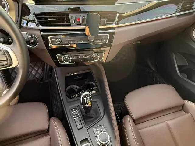 BMW X1 — Фото автомобиля 14