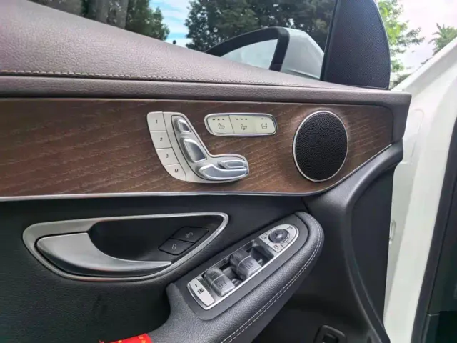 Mercedes-Benz GLC-Class — Фото автомобиля 19