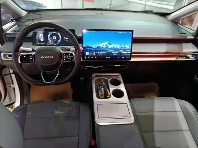 GAC Aion Y — Фото автомобиля 9