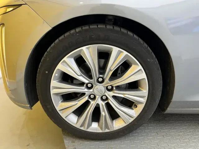 Cadillac CT6 — Фото автомобиля 9