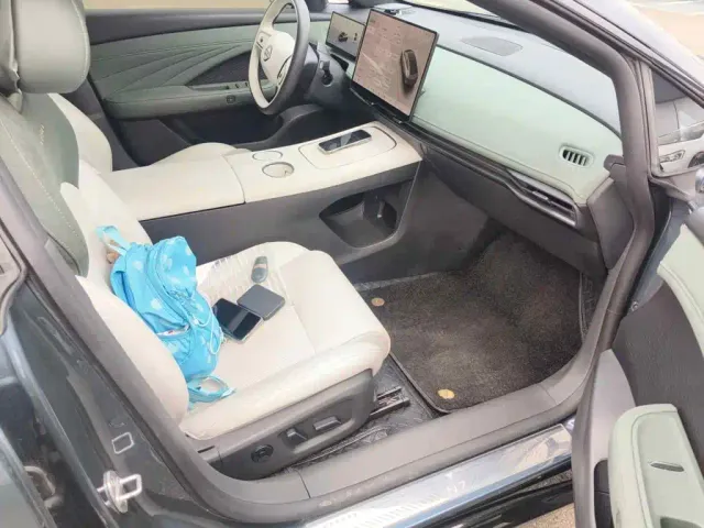 Nissan N7 — Фото автомобиля 13