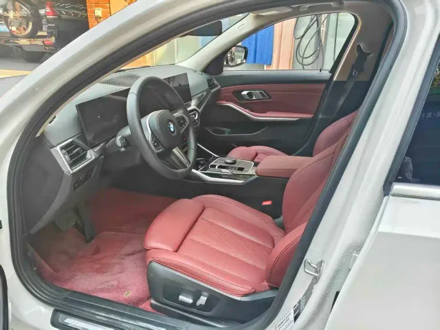 BMW 3 Series — Фото автомобиля 4