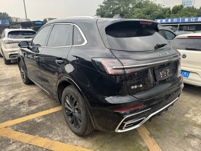 Hongqi HS5 — Фото автомобиля 17