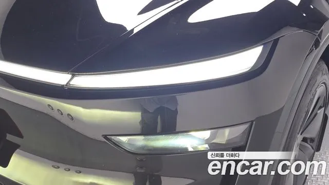 Tesla Model Y — Фото автомобиля 7