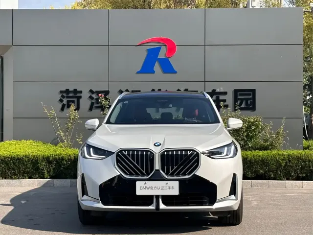 BMW X3 — Фото автомобиля 2