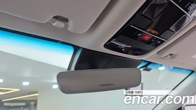 Hyundai Grandeur GN7 — Фото автомобиля 18