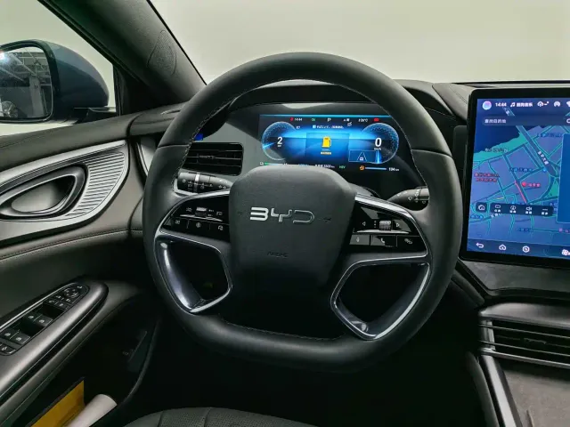BYD Seal — Фото автомобиля 13