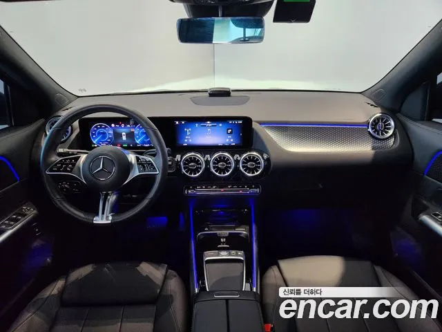 Mercedes-Benz EQA — Фото автомобиля 14