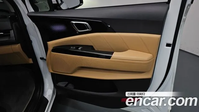 Kia Canival Carnival 4 поколение Дизель 7 мест Signature — Фото автомобиля 21