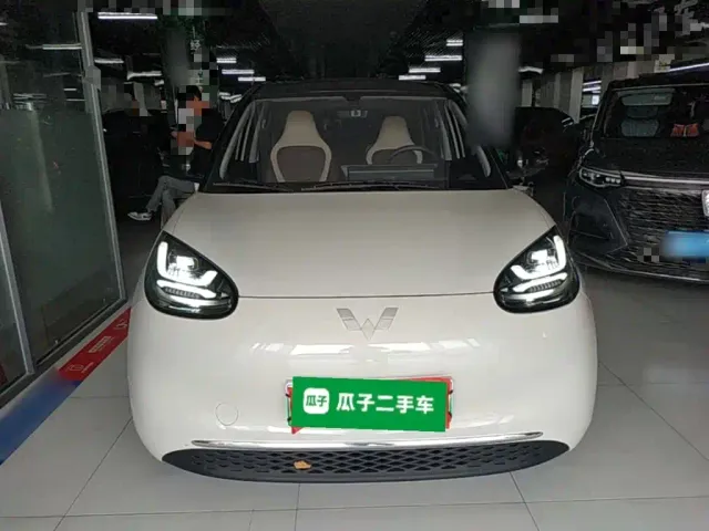 Wuling Bingo — Фото автомобиля 2