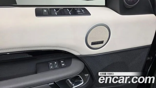 Land Rover Discovery — Фото автомобиля 26