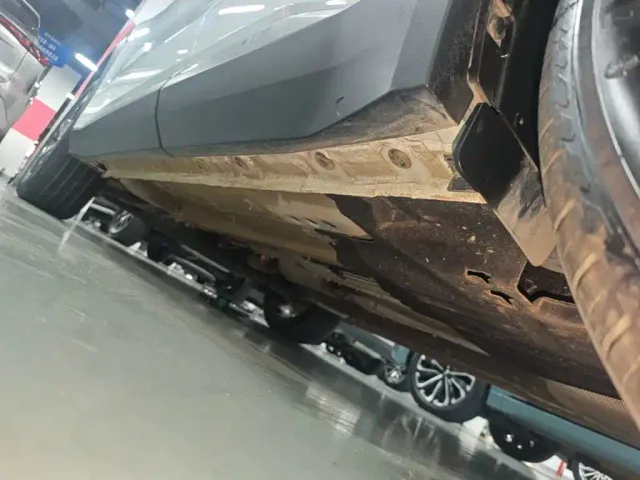 Geely Boyue L — Фото автомобиля 21