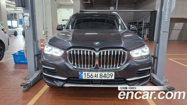 Фотография автомобиля — BMW X5 G05