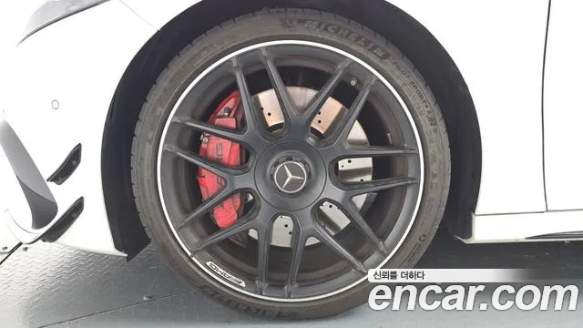 Mercedes-Benz A-Class — Фото автомобиля 5