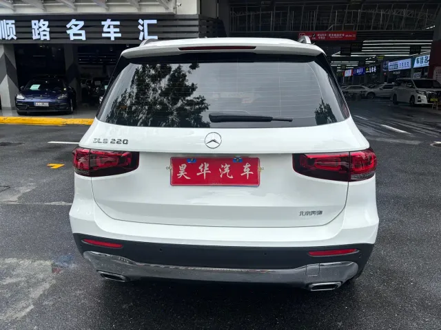 Mercedes-Benz GLB-Class — Фото автомобиля 5