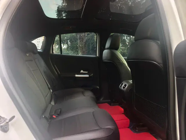 Mercedes-Benz EQA — Фото автомобиля 12