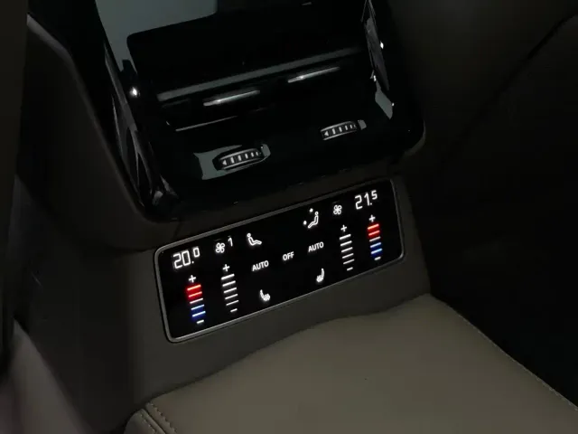 Audi A6L — Фото автомобиля 13