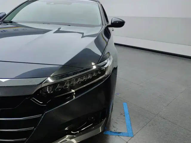 Honda Accord — Фото автомобиля 5