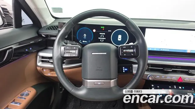 Hyundai Grandeur Grandeur (GN7) 2.5 Бензин 2WD — Фото автомобиля 12
