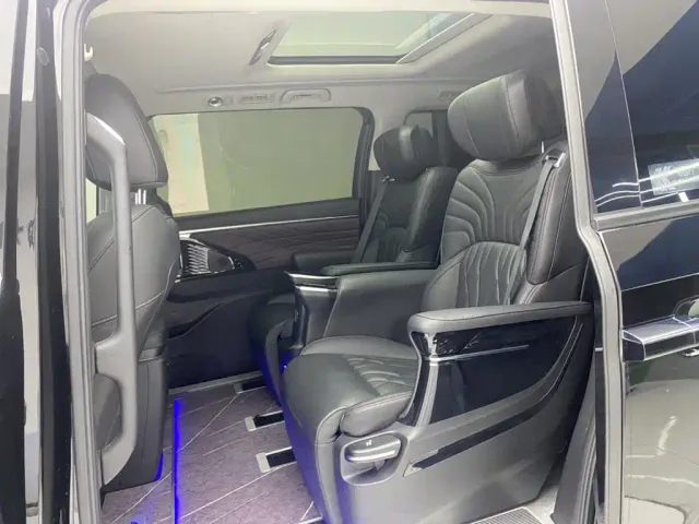 GAC Trumpchi M8 — Фото автомобиля 19