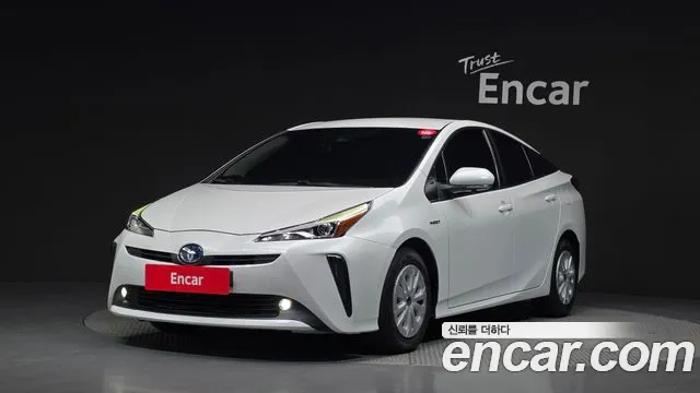 Фотография автомобиля — Toyota Prius