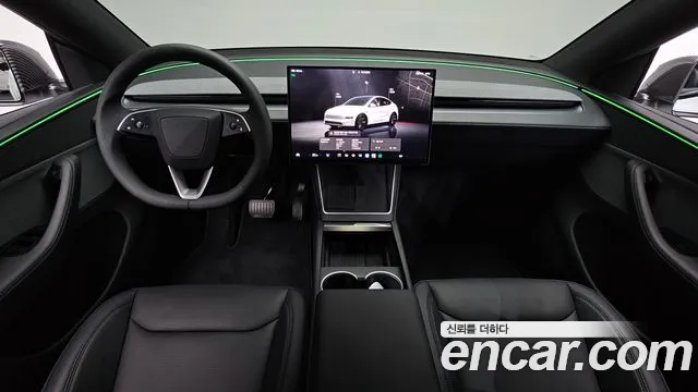 Tesla Model Y — Фото автомобиля 6