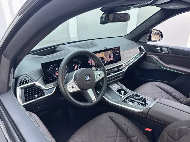 BMW X5 — Фото автомобиля 3