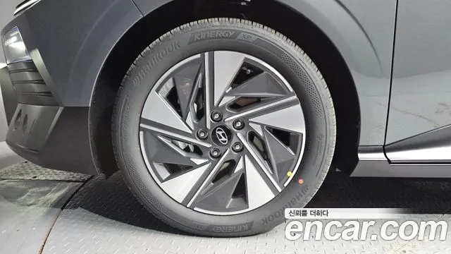 Hyundai Avante (CN8) — Фото автомобиля 5