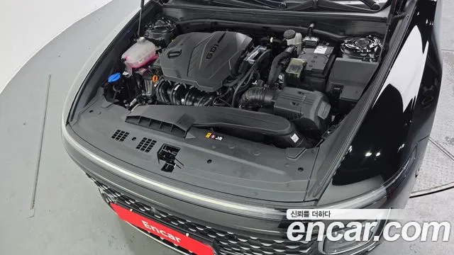 Hyundai Grandeur Grandeur (GN7) 2.5 Бензин 2WD — Фото автомобиля 6