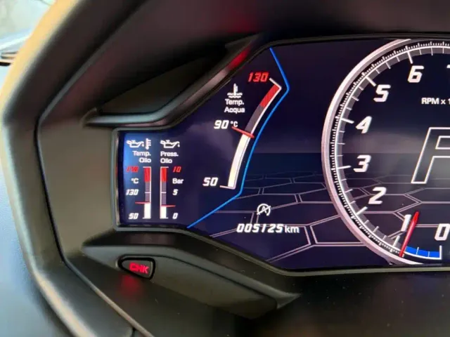 Lamborghini Huracan — Фото автомобиля 5