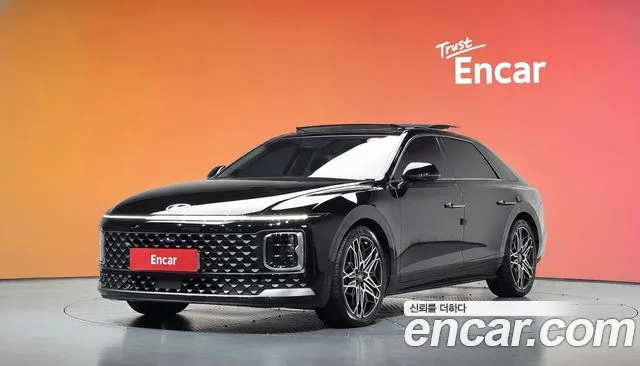 Фотография автомобиля — Hyundai Grandeur GN7
